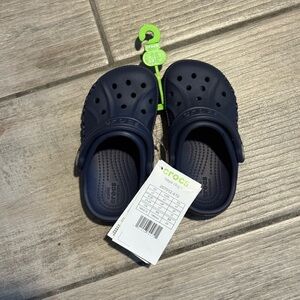 CROCS navy baya clogs toddler size 7 NWT